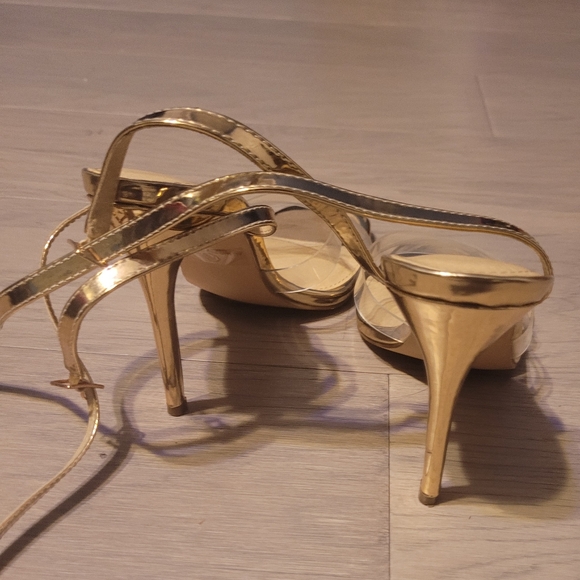 Shoes - Picture 3 of 6